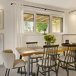 Forest Retreat Nahe Koeln - Private Sauna & Hot Tub & Wallbox *