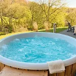 Forest Retreat Nahe Koeln - Private Sauna & Hot Tub & Wallbox דירה ורמלסקירכן