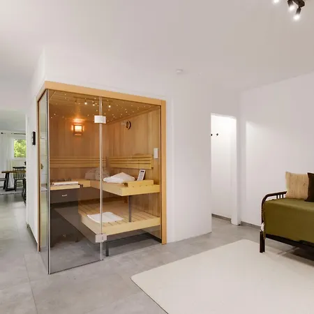 Lägenhet Forest Retreat Nahe Koeln - Privates Badefass, Private Sauna & Wallbox *