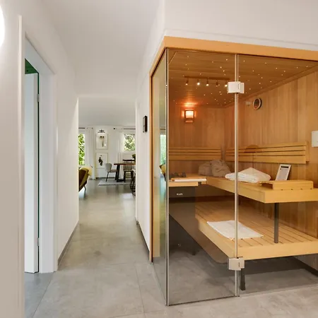 Forest Retreat Nahe Koeln - Private Sauna & Hot Tub & Wallbox