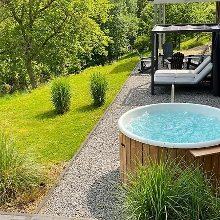 Appartamento Forest Retreat Nahe Koeln - Privates Badefass, Private Sauna & Wallbox