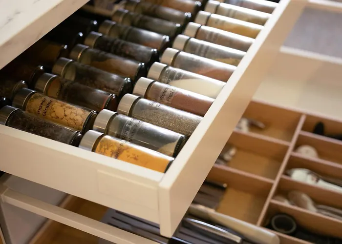 Forest Retreat Nahe Koeln - Private Sauna & Hot Tub Apartamento *