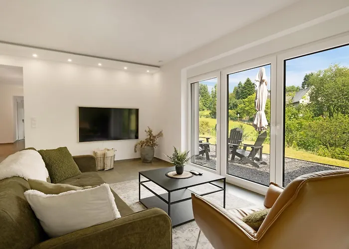 Forest Retreat Nahe Koeln - Private Sauna & Hot Tub Apartamento *