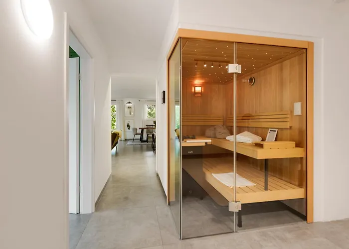 Forest Retreat Nahe Koeln - Private Sauna & Hot Tub