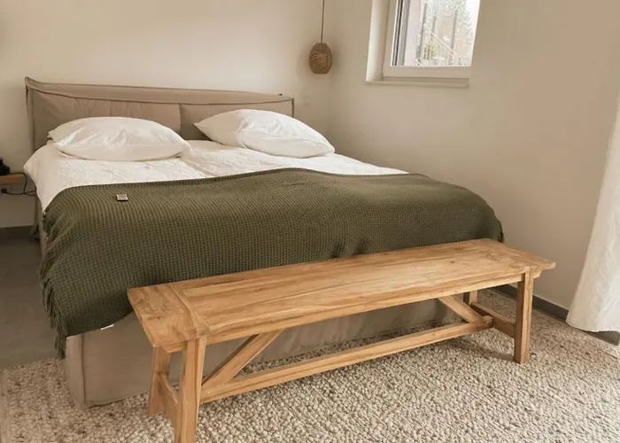 Forest Retreat Nahe Koeln - Private Sauna & Hot Tub Apartment *